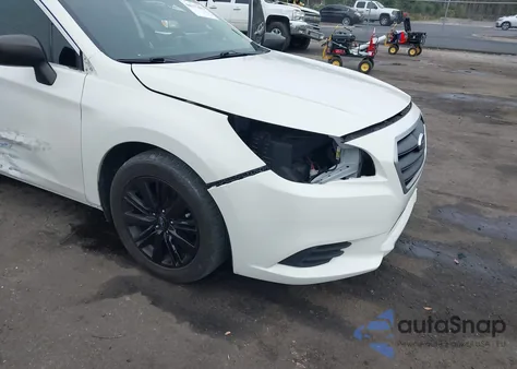 2015 Subaru Legacy 2.5I z USA, uszkodzony, nr VIN 4S3BNAA62F3007929